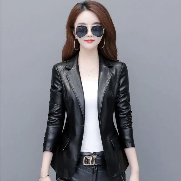 

women's leather & faux plush thick short fur coat for 2021 winter korean fashion slim ladies jacket, Black