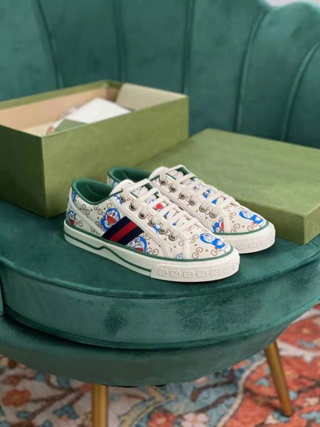 

21 autumn new jingle cat with gaoding g family apple tanabata 1977 series old flower leisure shoes, Black