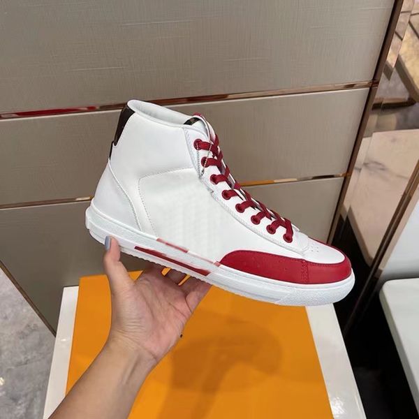 

2021 casual 1 1s mens basketball shoes hyper royal lucky green university blue bred patent pollen unc twist men women sneakers trainers, Black