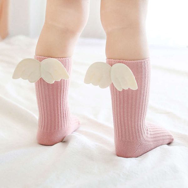 

2021autumn and winter new cartoon cute wings children's dispensing non slip boneless middle tube thickened baby socks, Black;white