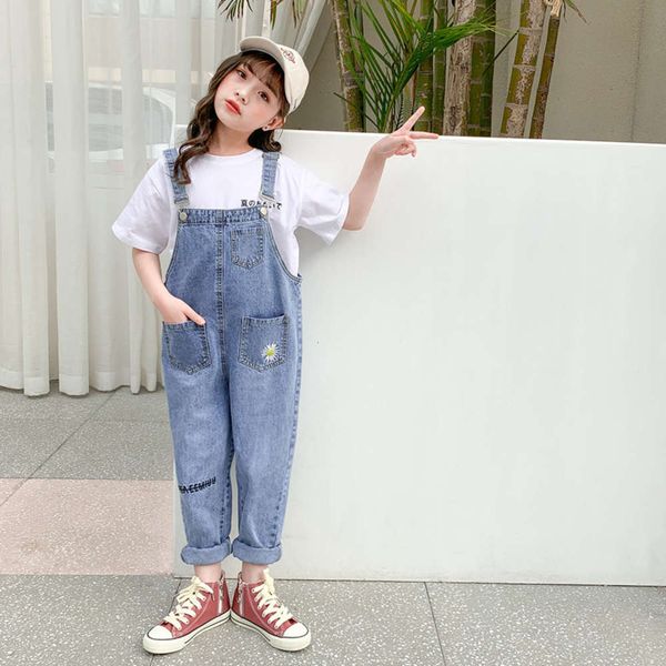 

2021 spring new clothes children's flowery jeans suspender girl's trousers, Blue