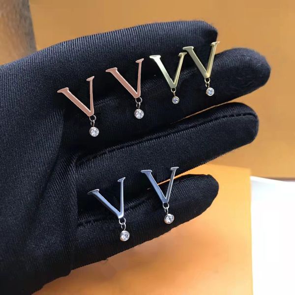 

Fashion Earrings Womens Eardrop Stud Earings Stainless Letters Stones Elegant for Woman Classic 3 Color High Quality