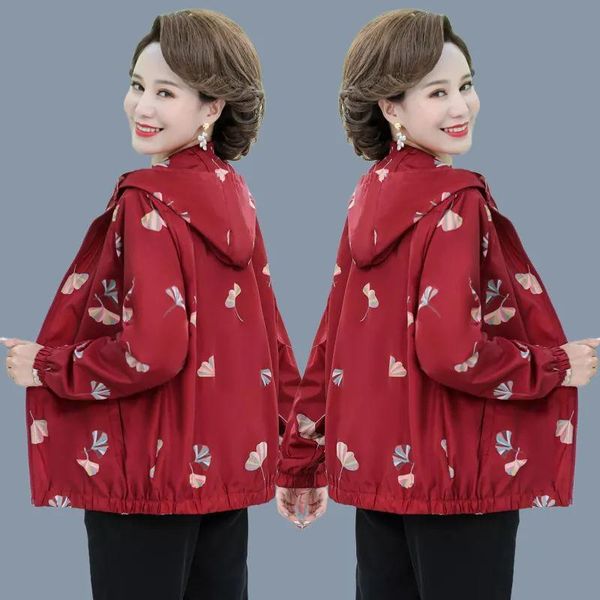 

women's trench coats spring fall mother's jacket 2021 middle-aged women casual printed hooded coat female large size 5xl thin wind, Tan;black