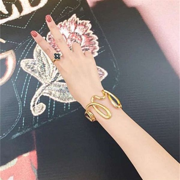 

hbp fashion personality c letter exaggerated style bright women's jewelry bracelet, Silver