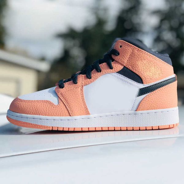 

jumpman women's basketball shoes 1 s black/white/pink outdoor sportsgtq1