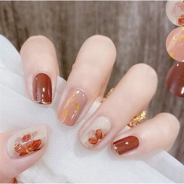 

short nude fake finished removable wearable waterproof sticker nail patch for pregnant women, Red;gold