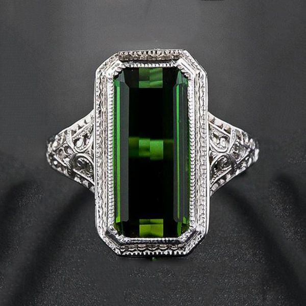 

cluster rings vintage antique pattern carving large green stone ring geometry silver color for men women engagement jewelry y5n543, Golden;silver
