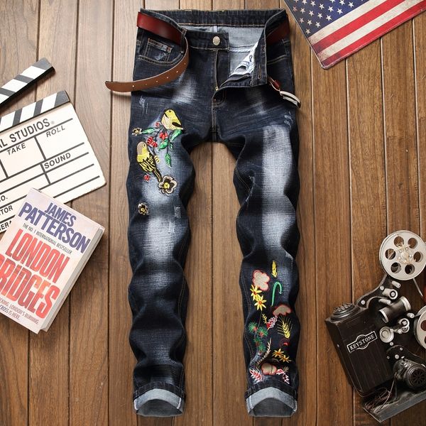 

2021 new brand 3d floral embroidered men black torn from vintage homme fashion style denim pants plus size 29-38 male jeans 0g08, Blue