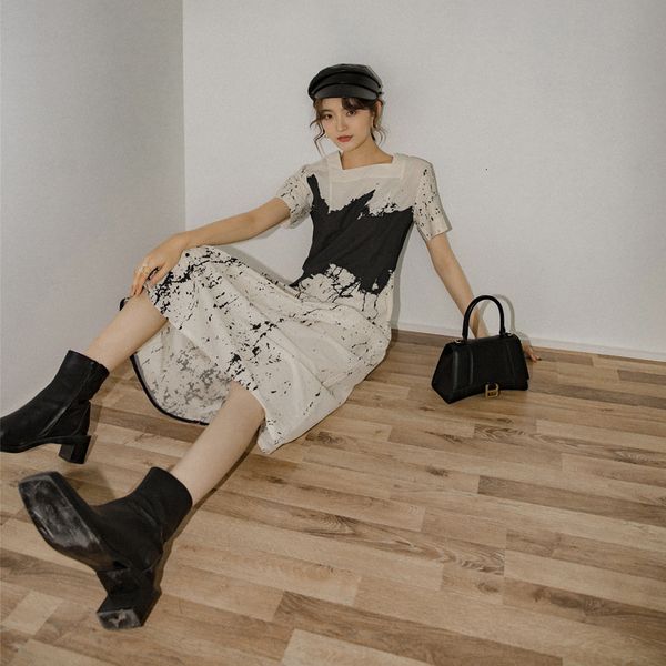 

2021 new print long designer women white square collar short sleeve a line summer clothing iowq, Black;gray