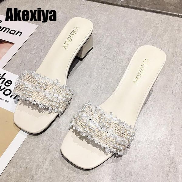 

slippers 2021 summer women fashion sandals women's outside chunky-heel square head lace pearls flip flops bc060, Black