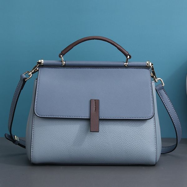 

women's 2021 new fashion messenger shoulder bag hand leather princess 0501
