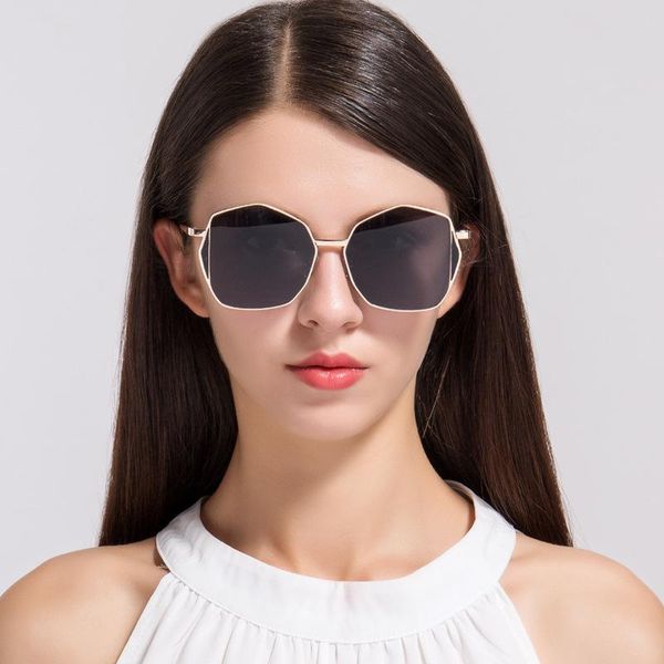 

sunglasses hd.space 2021 summer retro round women brand designer sun glasses for alloy mirror uv400 female, White;black