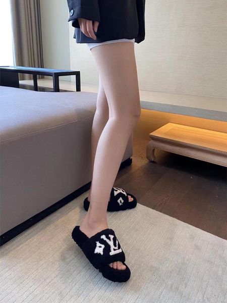 

slippers 2021 autumn and winter flat fluffy shoes luxury women's letter fashionable warm cashmere, Black