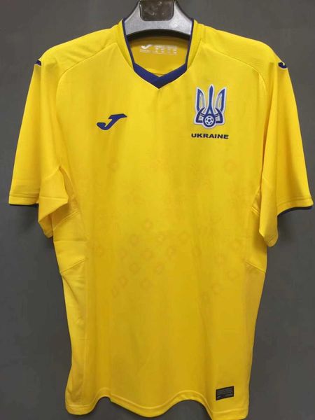 

football one piece thai ukraine, Gray