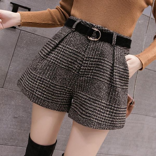 

women's shorts 2021 auutmn winter woolen women fashion high waist plaid female korean casual loose boots, White;black
