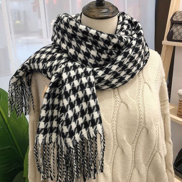 

designer winter scarf women's 2020 new imitation cashmere thermal tassel shawl thickened cold proof long neck, Blue;black