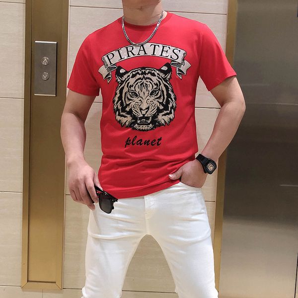 Maré Marca Tees Slim Fit Desgaste Vermelho Tigre Cabeça Impressão Hot Strass Masculino Manga Curta T-shirt 2022 Verão Novo Designer Man Vestuário M-4XL