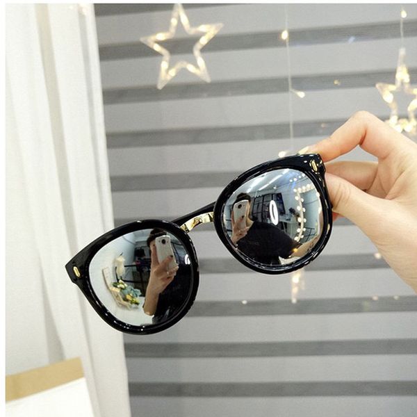

designer sunglasses summer fashion sunglasses for women with uv protection, round frame, face and long glasses, White;black