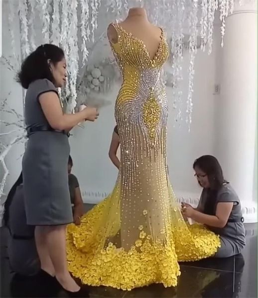 

luxury evening dresses v neck backless lace 3d floral appliqued beads mermaid prom dress sweep train custom made formal party gown, Black;red