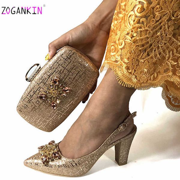 Sapatos italianos da moda e saco set sets africanos Champagne cor sapatos nigerianos com sacos de harmonização para festa de casamento real 210624