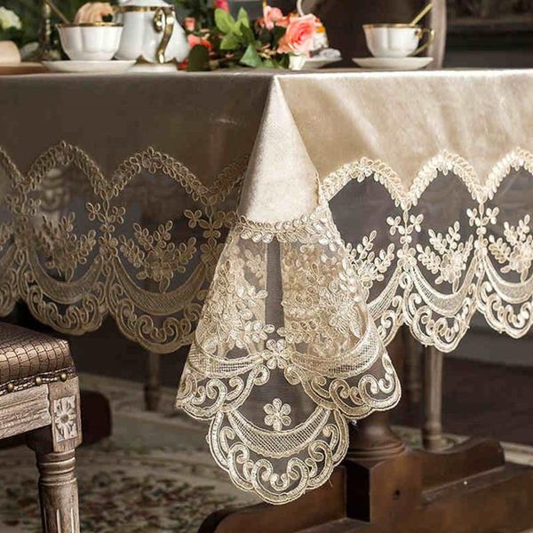 

vintage gold elegant lace tablecloth dining room bistro restaurant table setting wedding holiday event catering tablescape p42