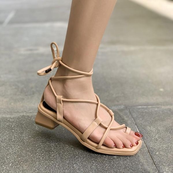 

roman twined cross strap sandals women summer mid heel fat botton width large size womens shoes chunky heel beach shoes, Black