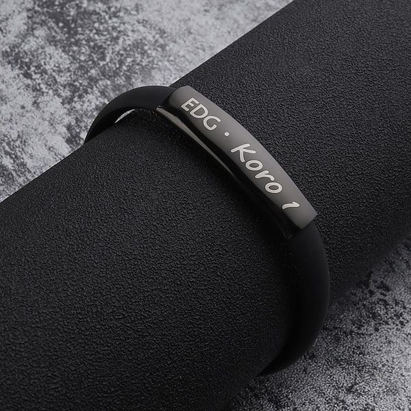 

charm bracelets creative men's titanium steel bracelet fashion personality gloss black couple, Golden;silver