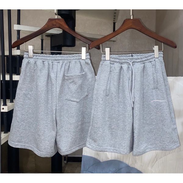 

summer mens shorts classic stripe print loose breathable womens shorts simple and fashionable street wear, White;black