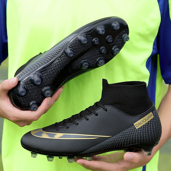 

lightweight outdoor soccer shoes men sneakers boys training soccer cleat large size 33-48 non-slip football boots sports shoes