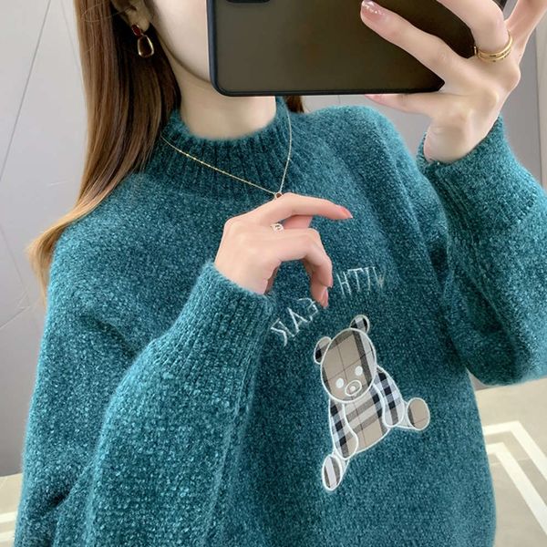 

loose and lazy sweater for women in winter, White;black