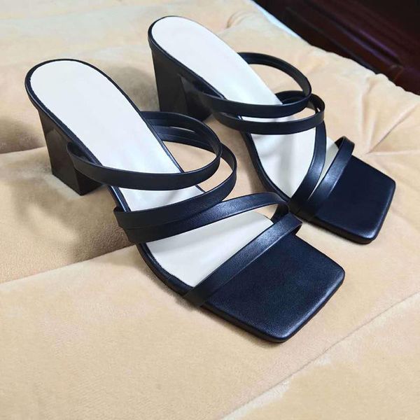 

2021 fashion summer shoes women high heels sandals elegant ladies sandals brand woman square heel 7cm black white a3393