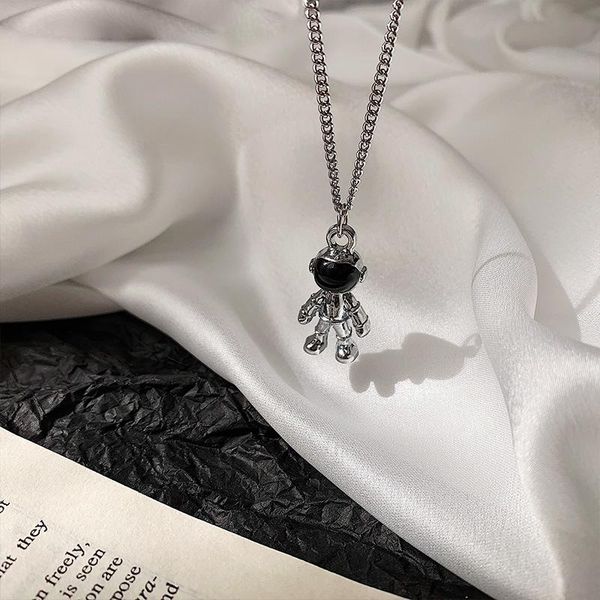 

pendant necklaces design hip hop jewelry clothing accessories ins astronaut tredy, Silver