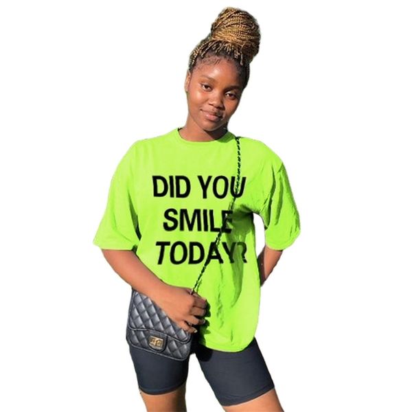 Neon Yeşil Mektup Baskılı Loungewear Kadınlar Için İki Parçalı Set Bayan Kıyafetler Yaz Gevşek Tişört Üst Biker Şort Eşofman 210525