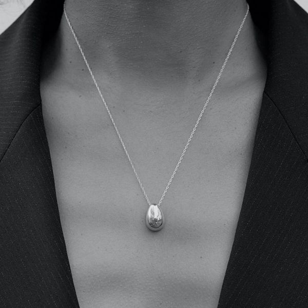 

chains fashion small design minimalist cold wind oval egg-shaped pendant necklace ins fashionable water drop clavicle chain jewelry, Silver