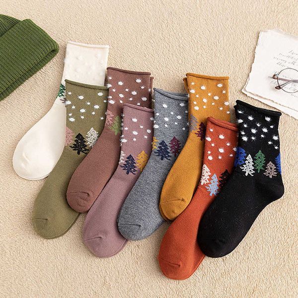

style arajuku cats japanese cartoon christmas women mid-tube funny all-matching foot socks winter, Black;white