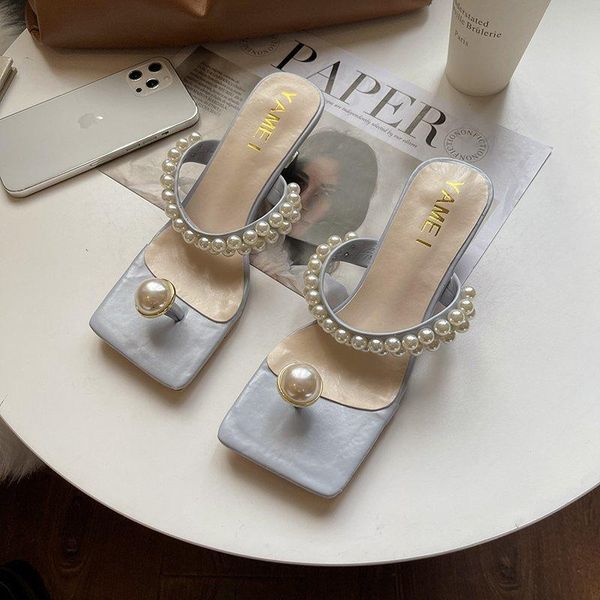 

slippers 2021 fashion brand party dresses shoes fulgurant pearl sandals thin belt roman low heels women flip flops casual beach, Black