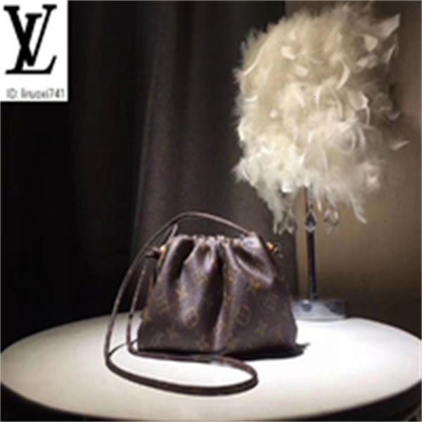 

brand designer luxury 7if4 m903 new cloud bag 22cm women handbags iconic bags handles shoulder bags totes cross body bag clutches evenin, Red;black