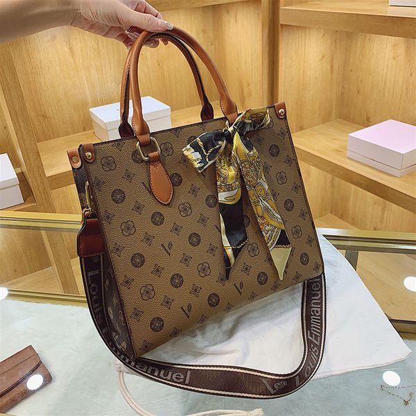 

wholesale factory ladies leathers bags retro classic printed handbag large capacity contrast leather backpack elegant atmosphere ribbon wome