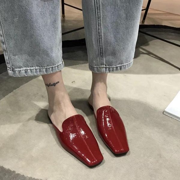 

slippers 2022 spring shoes women flats patent leather elegant pointed toe mules slides outside flip sandal, Black