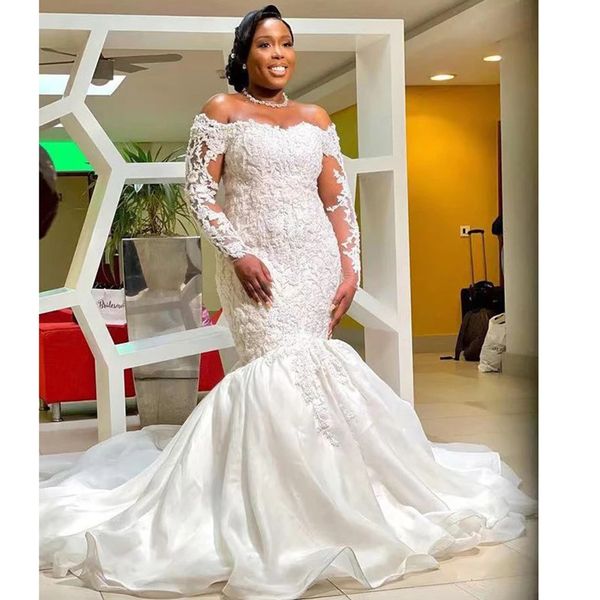 

off the shoulder mermaid wedding dress plus size long sleeve lace appliques bridal gowns tiered skirts bride dresses robes de mariÃ©e, White