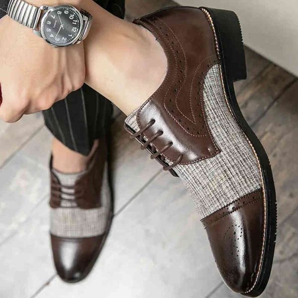 

dress british business shoes pu leather stitching plaid lace up low heel round head men block carved fashion hairdresser wedding suit dh111, Black