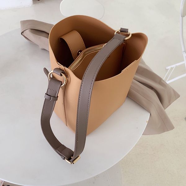 

korean fashion soild pu leather bucket bag vintage crossbody hand bag messenger bag clutch barrel totes causal women handbag