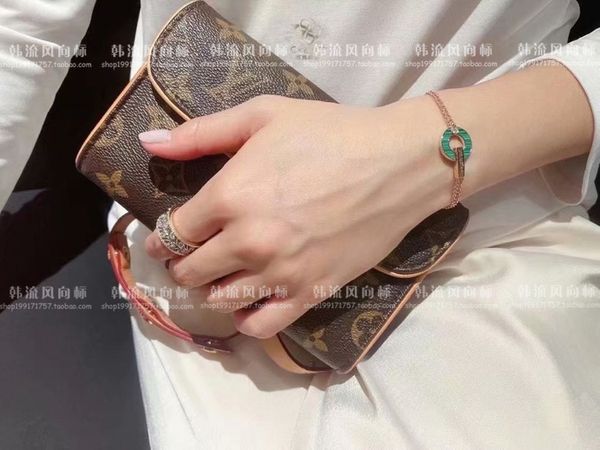 

light luxury designers copper coin round cake bracelet female diamond white mother-of-pearl malachite ring double chain bracelet bracelet, Black