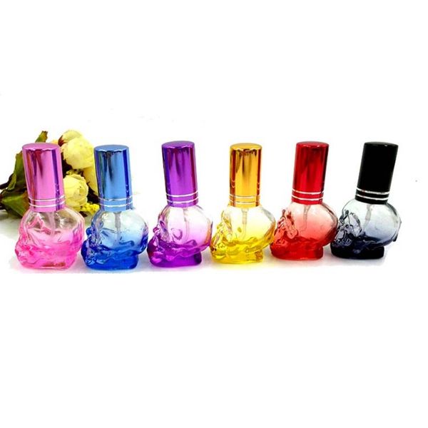 8 ml Cam Doldurulabilir Boş Kafatası Şekil Parfüm Atomizer Sprey Şişeleri 8CC Renkli Kristal Seyahat Mini Örnek Parfüm Konteyner Alüminyum