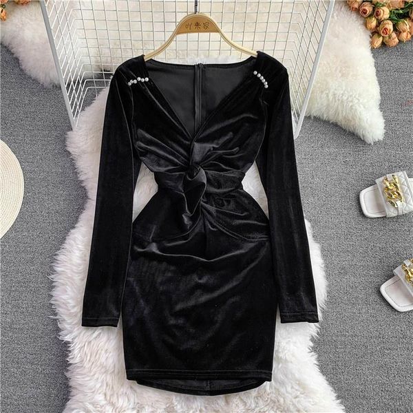 

casual dresses beading twist v-neck vintage velvet dress women winter clothes 2021 fashion street slim long sleeve black mini female, Black;gray