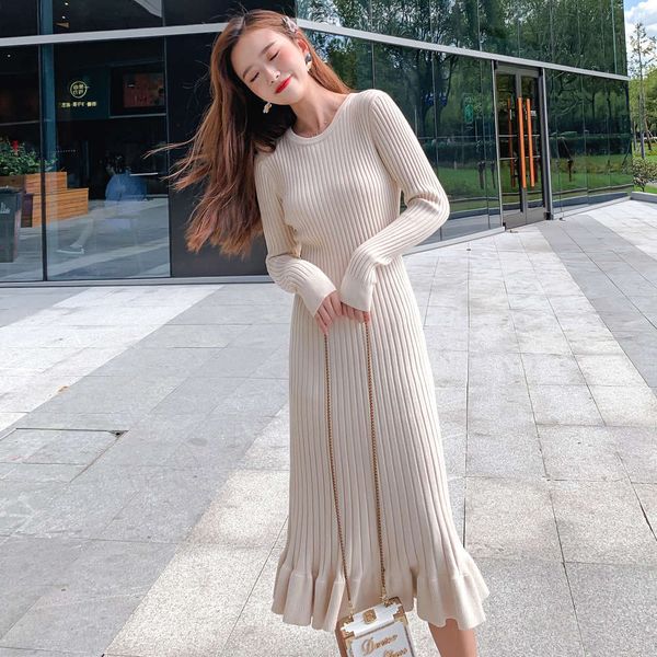 

new round neck mid length knitted dress in autumn and winter 2020, Black;gray