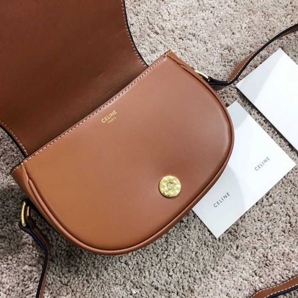 

light luxury 2021 new trend fashion buckle bag half round saddle leisure one shoulder crossbody leather pig nose handbag zly