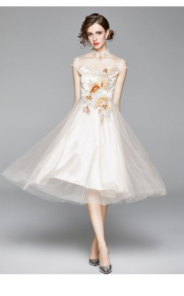 

ladies formal dress long skirt summer skirt stand-up collar sleeves three-dimensional embroidery gauze improved cheongsam dress, Black;pink