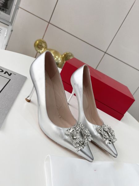 

with box 2022 new red bottom fashion high heels dress shoes for women party wedding triple black nude yellow pink glitter spikes pointed toe