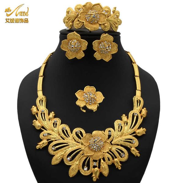 Collana da sposa Set Orecchini per donne Set di gioielli indiani Anelli d'oro Bracciale africano 4 pezzi Accessori Matrimonio Regalo damigella d'onore H1022